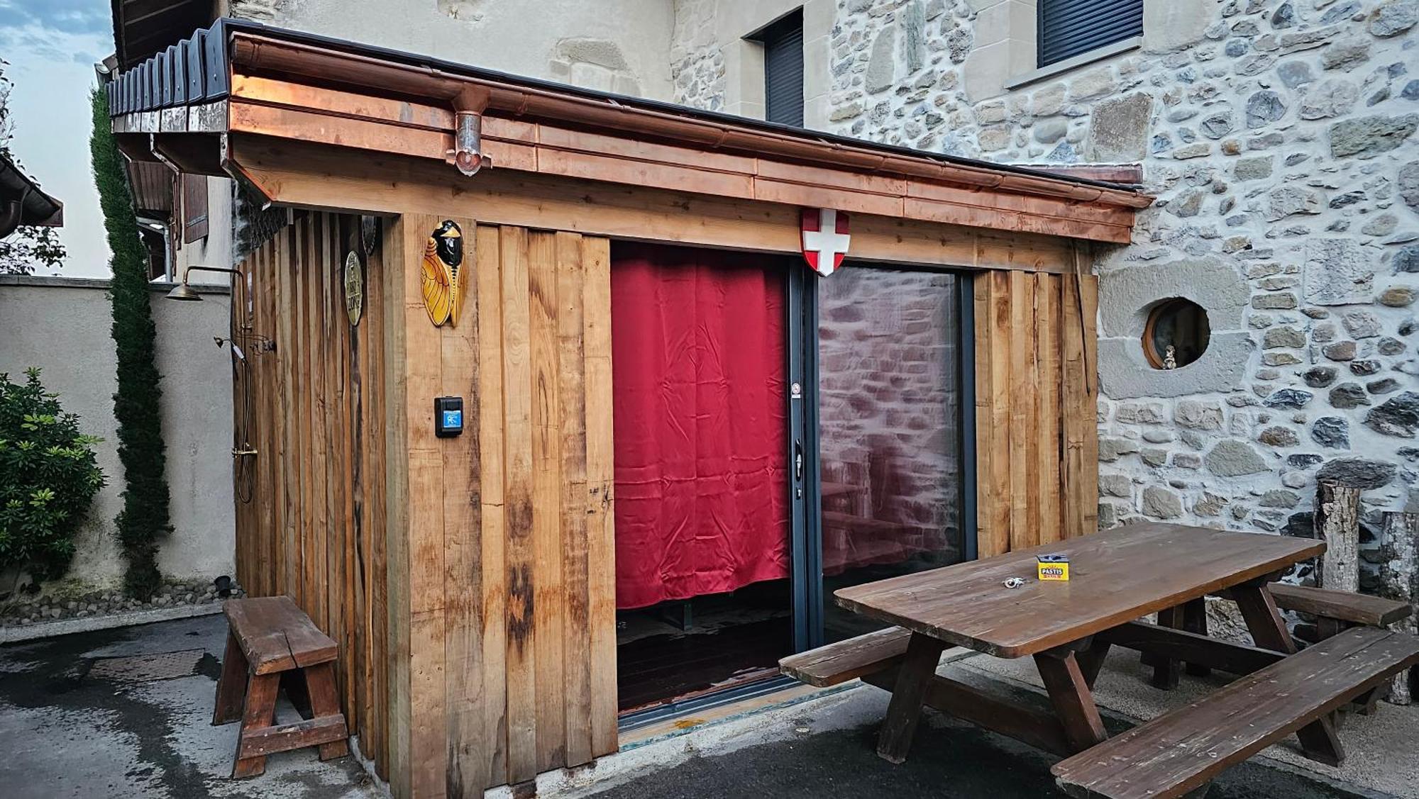 Spa Dans Les Alpes Desingy Экстерьер фото